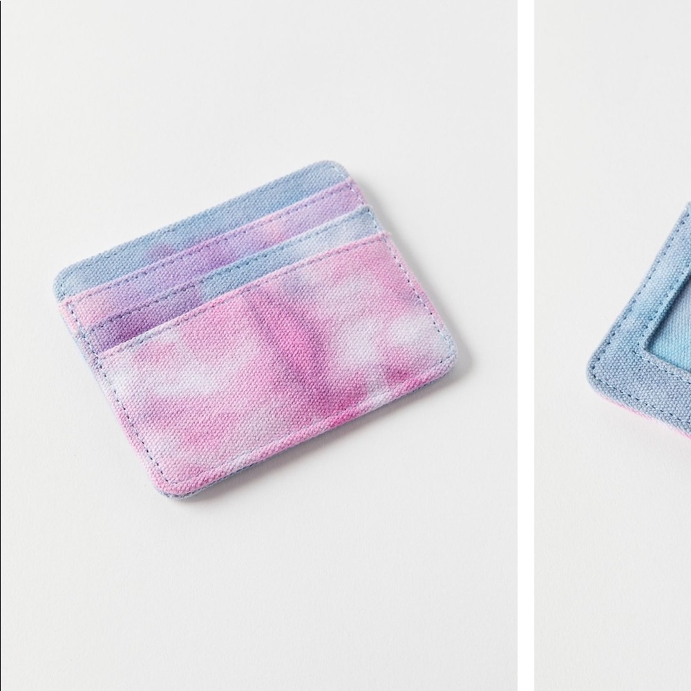 tie-dye card holder